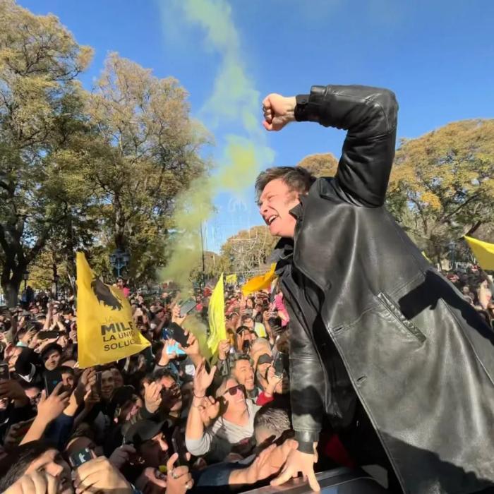 Cel mai mare sindicat din Argentina îl confruntă pe președintele Javier Milei