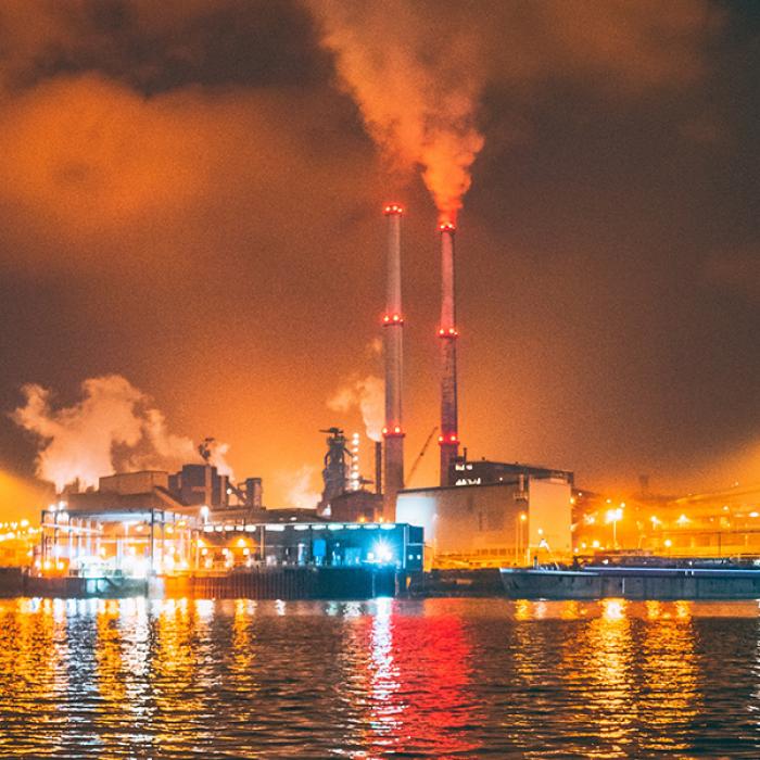 UE va amâna reglementările privind raportarea impactului companiilor asupra mediului