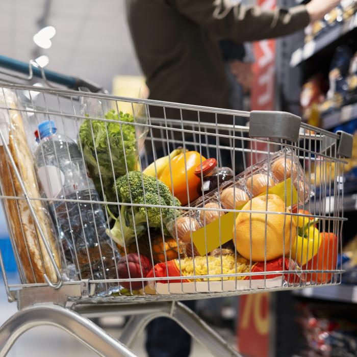 Plafonarea prețurilor la alimente. Anunțul așteptat de milioane de români