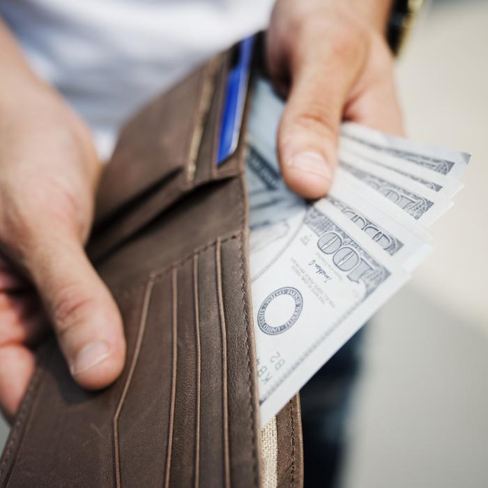 Creștere istorică a salariilor la Toyota, impuls pentru Banca Japoniei