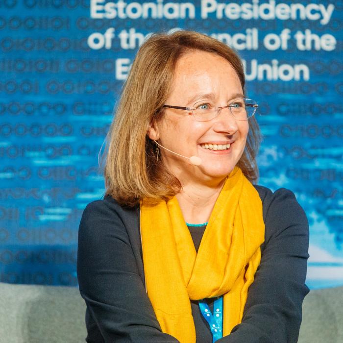 PNRR. Comisarul Celine Gauer a explicat cât pierde România din cauza pensiilor speciale