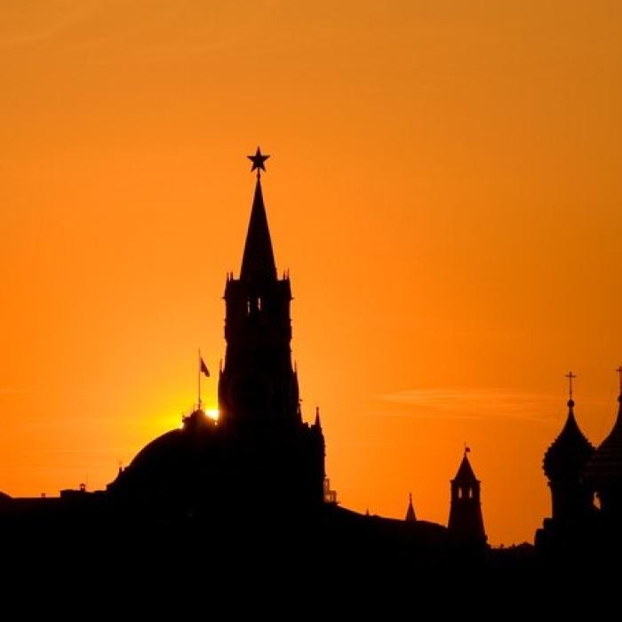Putin, ordin pentru întreprinderi: Reduceți și iar reduceți 