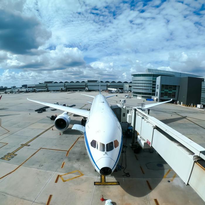 Boeing va plăti în avans pentru a-și menține producția 