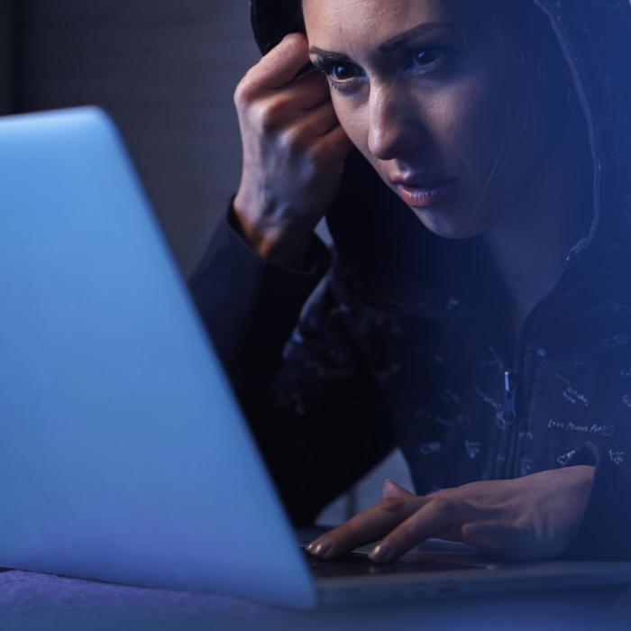 Avertisment: Numele BRD-GSG şi CEC Bank, folosite în campanii de apeluri false (spoofed)