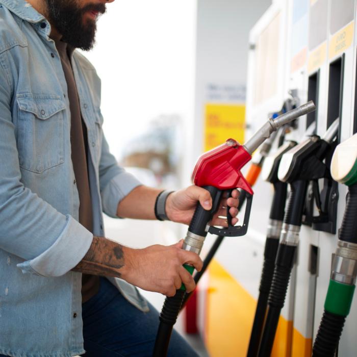 Prețul carburanților astăzi, 16 mai 2024. Cât costă benzina și motorina