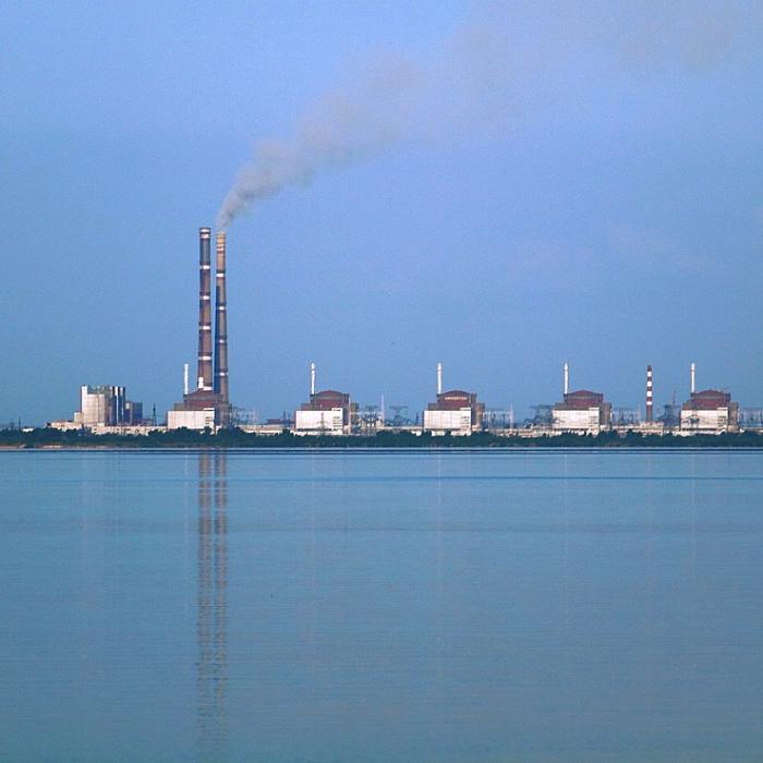 Rușii nu vor să repornească prea curând centrala nucleară de la Zaporojie