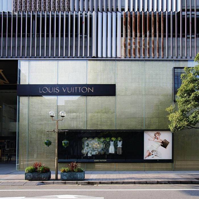 Producătorul de bunuri de lux LVMH, cercetat în Italia pentru exploatare