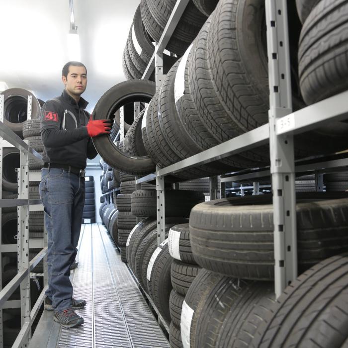 Cartelul pneurilor: Inspecții inopinate în două țări din UE