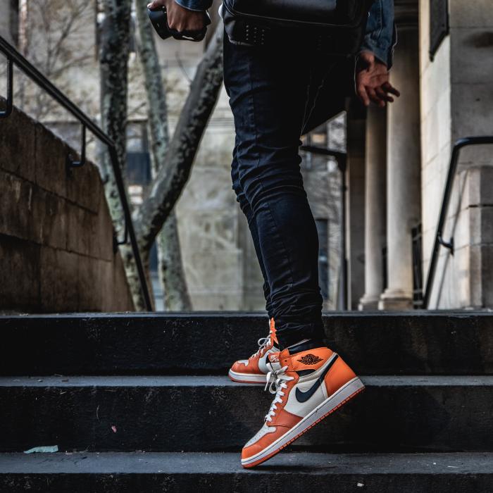 Nike pregătește o linie de pantofi sport care să o salveze de la dezastru