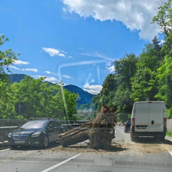 Lista rutelor ocolitoare pentru Valea Oltului (DN7), după închiderea drumului pentru lucrări