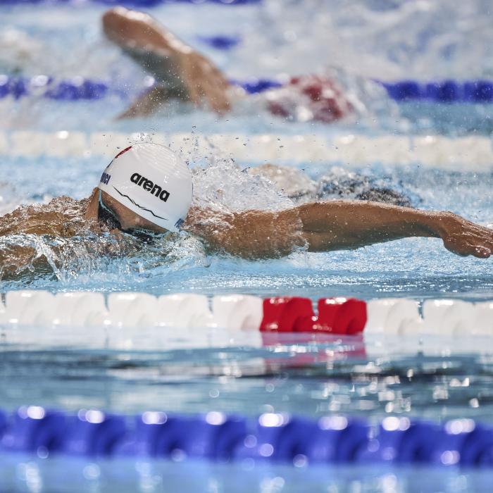 David Popovici, medaliat cu aur la 200 m liber după un final de infarct