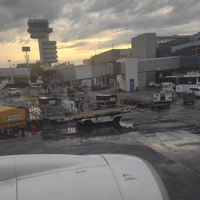 În sfârşit, se modernizează terminalele Plecări internaţionale şi Sosiri de la Aeroportul Otopeni