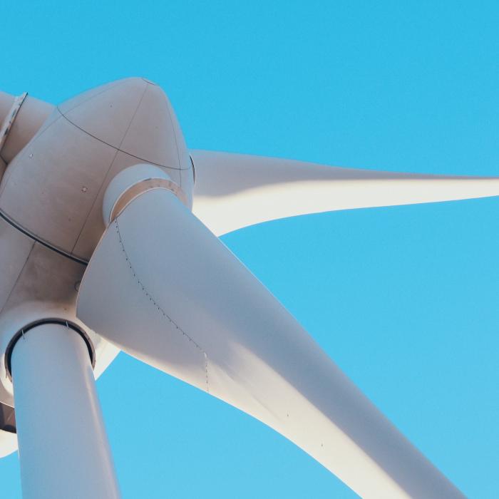 Cea mai puternică turbină eoliană din lume, un demon cu două capete