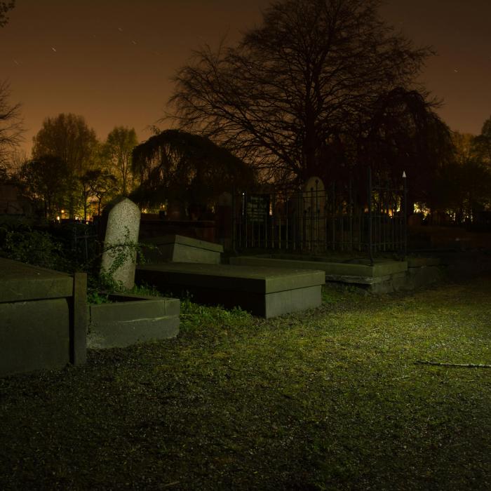 Corupție pe scară largă în industria serviciilor funerare din China