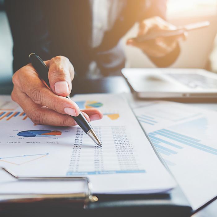 Firmele trecute la impozit pe profit vor putea reveni la cel pe microîntreprinderi