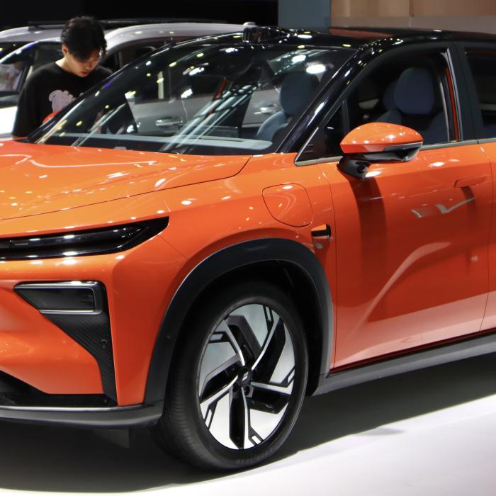 Compania chineză Geely vrea să deschisă o fabrică în Europa, dar nu știe unde