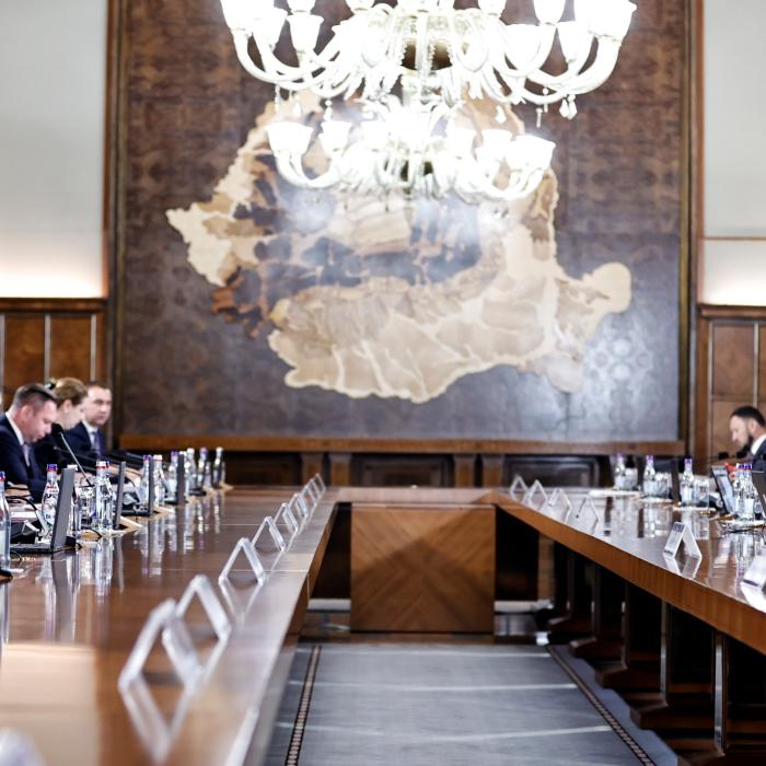 Guvernul a decis modificarea şi completarea unor acte normative în domeniul financiar