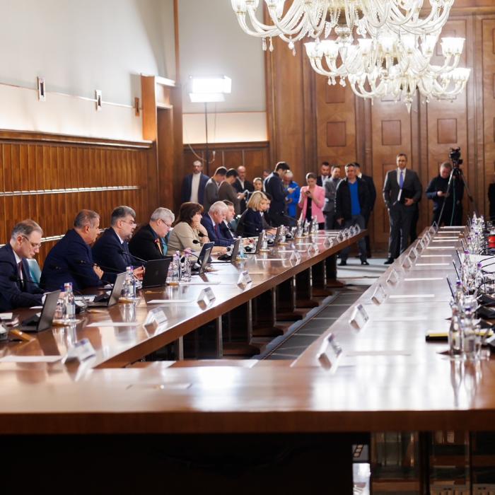 Şedinţă de Guvern, miercuri, 25 septembrie. Deciziile zilei pentru români şi pentru mediul de afaceri