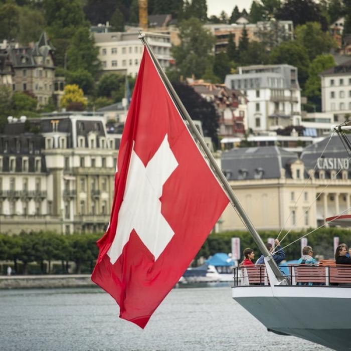 Banca Centrală a Elveției reduce rata dobânzii cheie cu 25 de puncte de bază