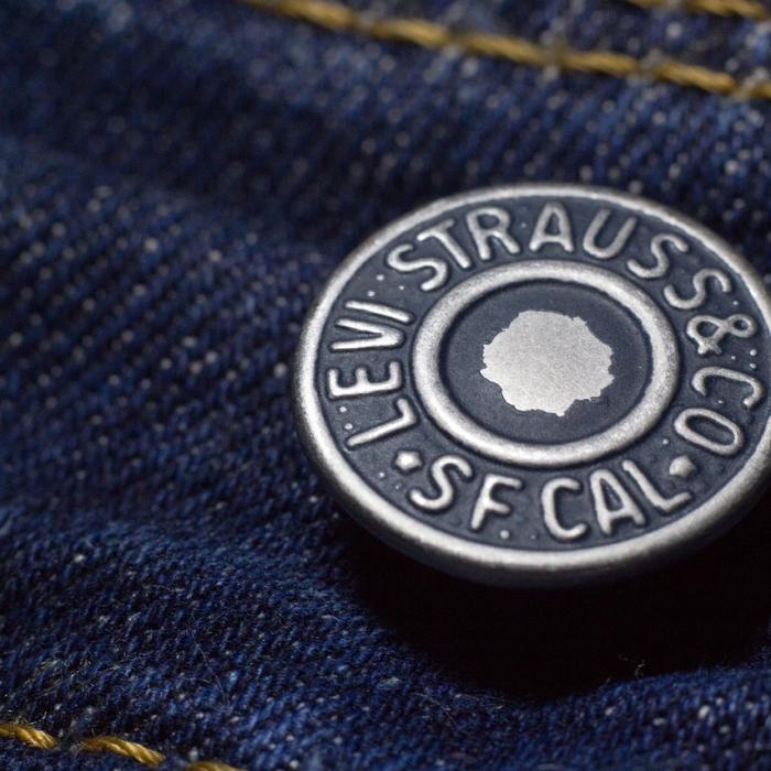 Levi Strauss vrea să renunțe la marca Dockers 