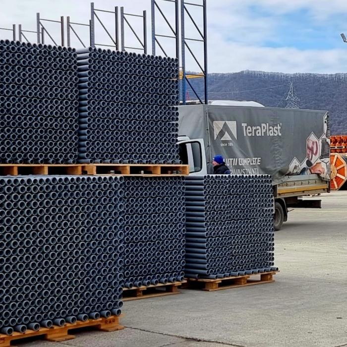 Acord încheiat. Grupul TeraPlast preia 70% din compania croată Optiplast