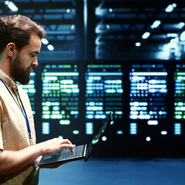 Amazon investește 1,3 miliarde de dolari în centre de date din Italia