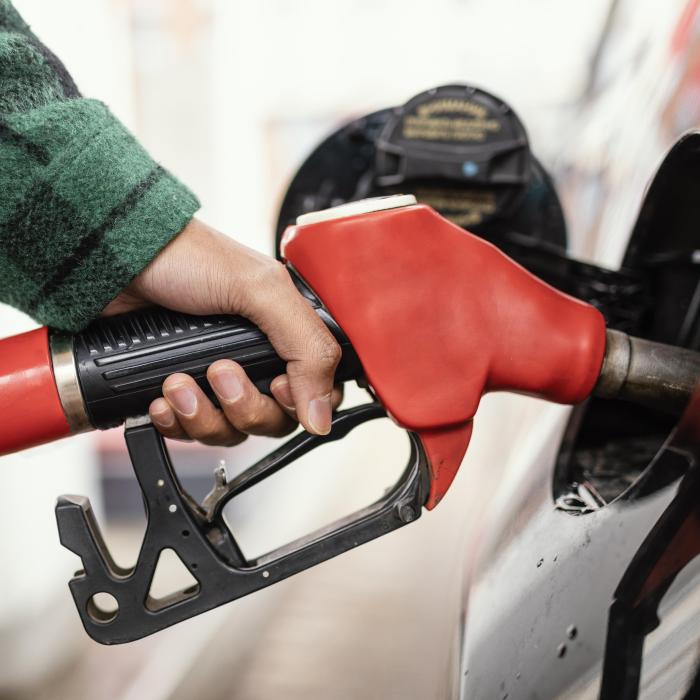 Prețul carburanților. Cât costă benzina și motorina la sfârșit de săptămână
