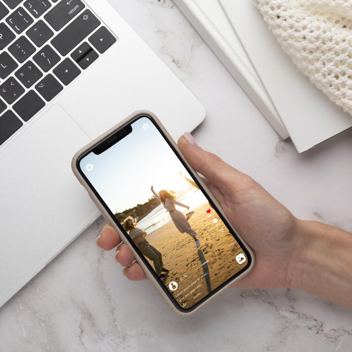 Apple a pierdut trenul revenirii puternice a vânzărilor de telefoane în 2024, iar concurenţa a câştigat teren (analiză)