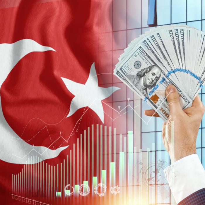 Alertă din cauza dolarilor falşi, în Turcia. Multe bănci nu mai acceptă anumite bancnote