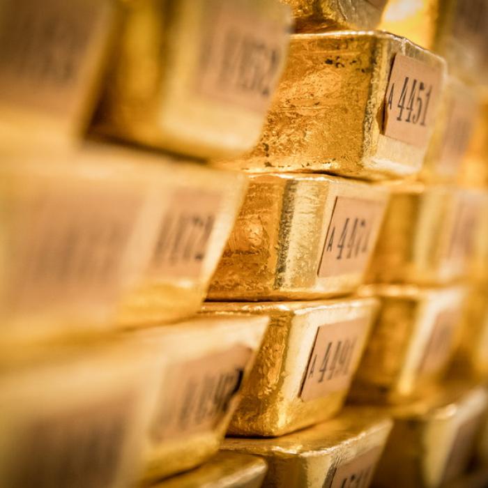 Aurul pierde teren: Fondurile ETF înregistrează primele ieșiri după șapte luni, potrivit WGC