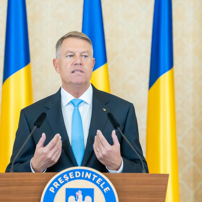 Klaus Iohannis cheamă partidele la consultări