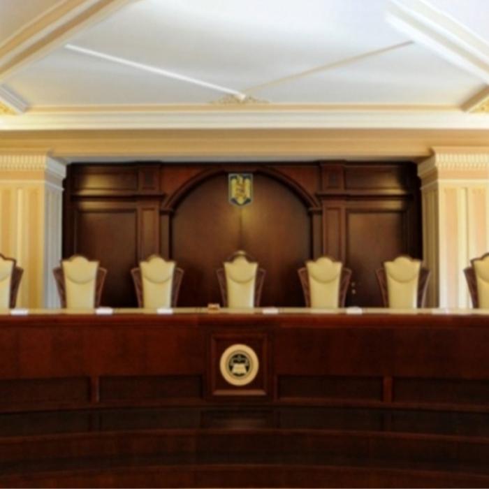 Ordonanța trenuleț ar putea fi atacată la CCR