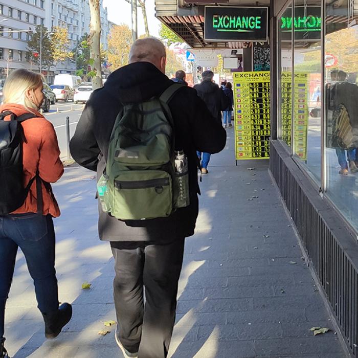 BNR: Cu cât se vând, astăzi, euro, dolarul şi aurul