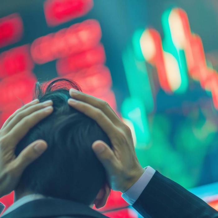 Bula Bitcoin s-a spart? Pierderi uriașe și scenarii negre pentru cripto