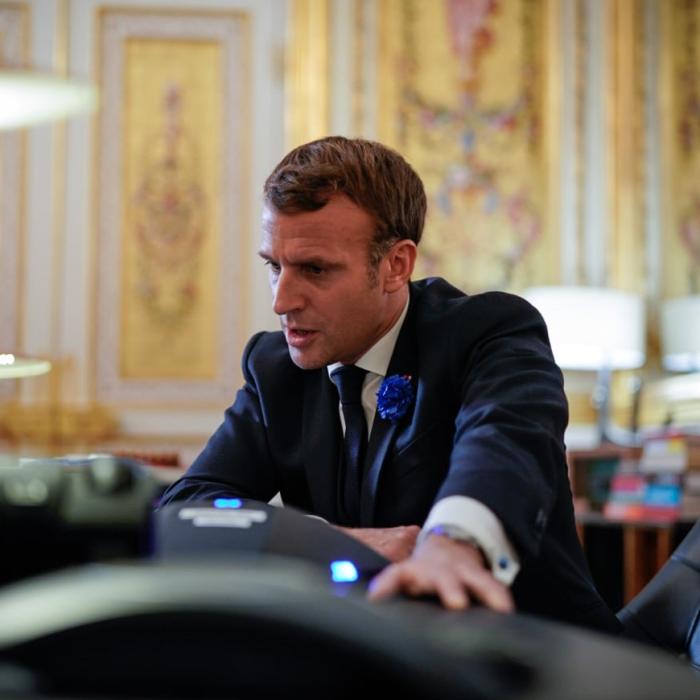 Rusia îl ironizează pe Macron şi îl acuză că împinge Occidentul spre un nou război mondial