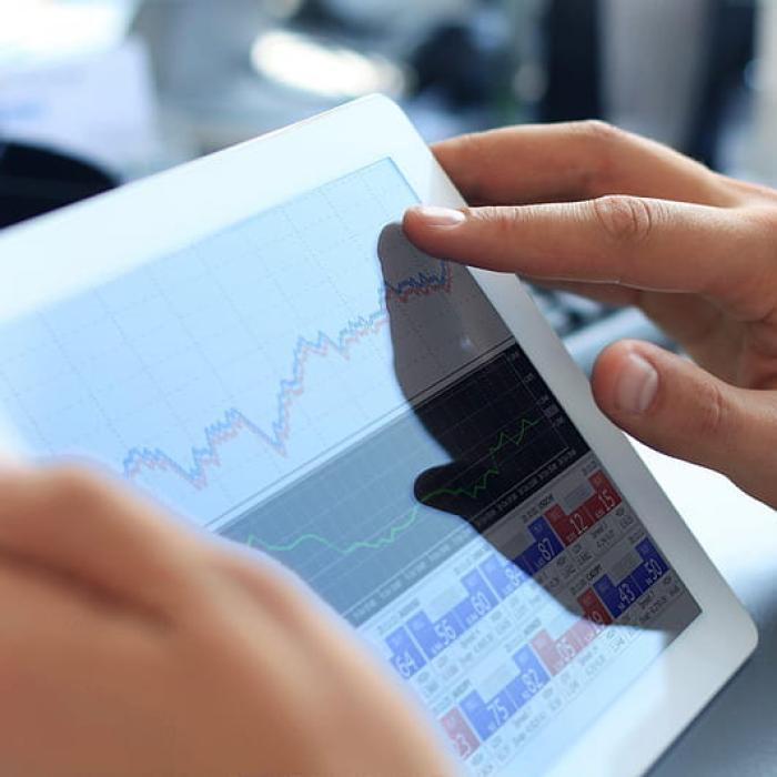 Bursa de la București sub presiune: Început de săptămână incert