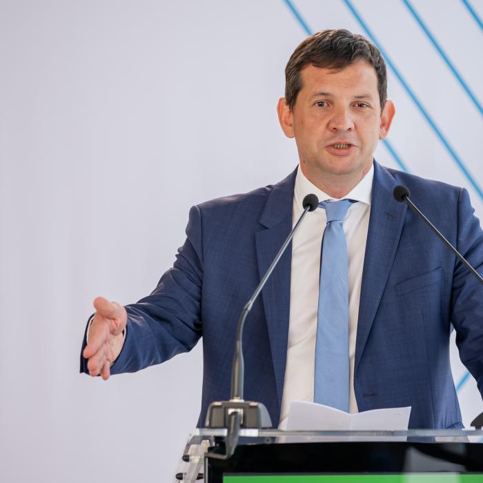 Piaţa de capital din România, tot mai atractivă pentru investitori. Adrian Tănase explică dezvoltarea BVB