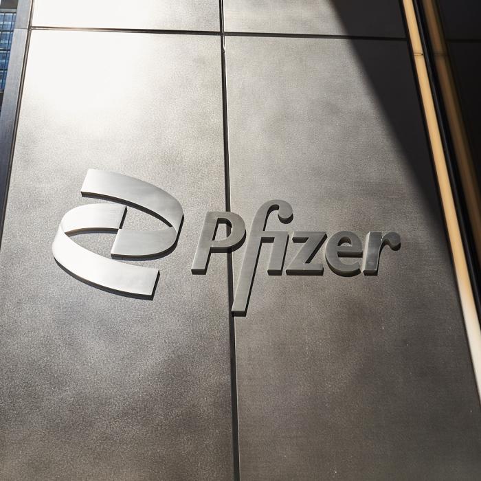 Pfizer iese din afacerea Haleon, fabricantul Sensodyne