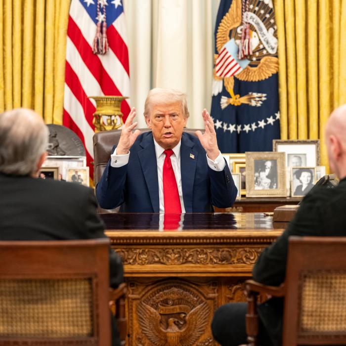 Trump, indecis privind taxele vamale? Incertitudini în echipa de la Casa Albă