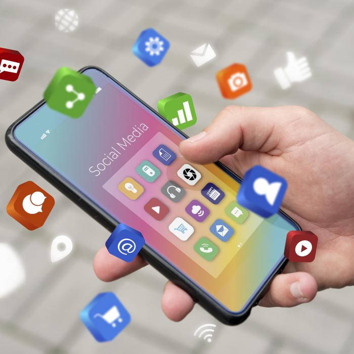 Meta face un pas înapoi și va scana datele publice ale utilizatorilor europeni