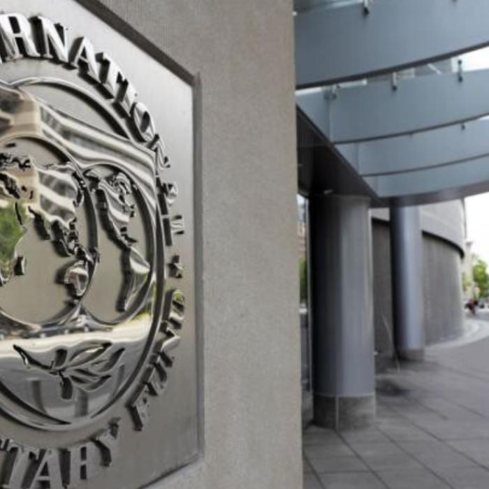 Vești proaste pentru toți: FMI a redus drastic prognoza de creștere a economiei României