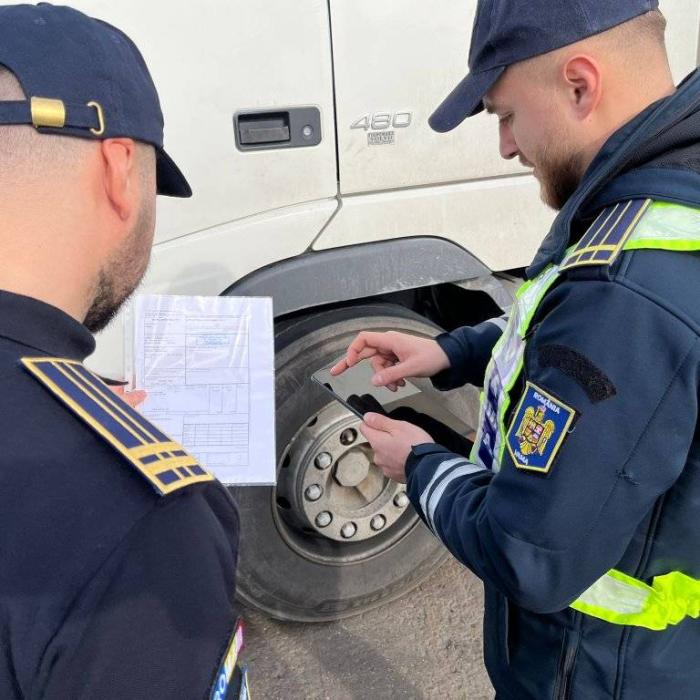 Autoritatea Vamală schimbă regulile! Controale mai dure pentru alcool, țigări și combustibili