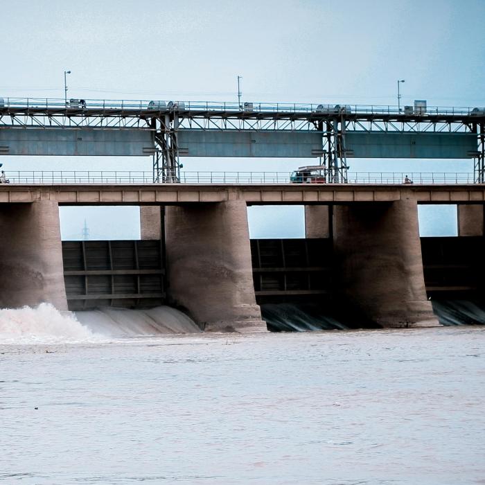 Comandamentul energetic național, convocat de urgenţă din cauza fenomenelor meteo nefavorabile