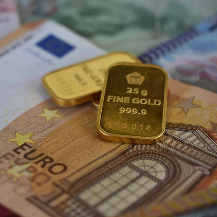 Curs BNR. Leul se clatină: euro sare peste 5,06 lei, iar dolarul atinge un nou prag psihologic