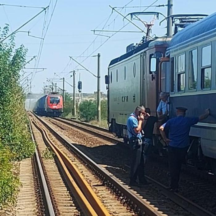 CFR Călători, o companie în derivă: pierderi masive, datorii în creștere și un director cu venituri de top