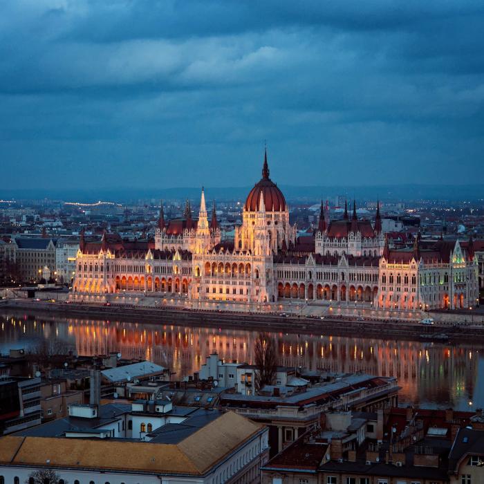 Opoziţia din Ungaria promite un "New Deal" pentru salvarea economiei