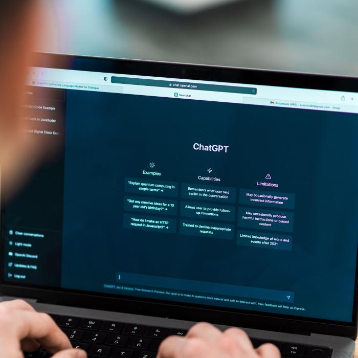 ChatGPT face valuri: OpenAI ţinteşte o evaluare record de 500 miliarde $