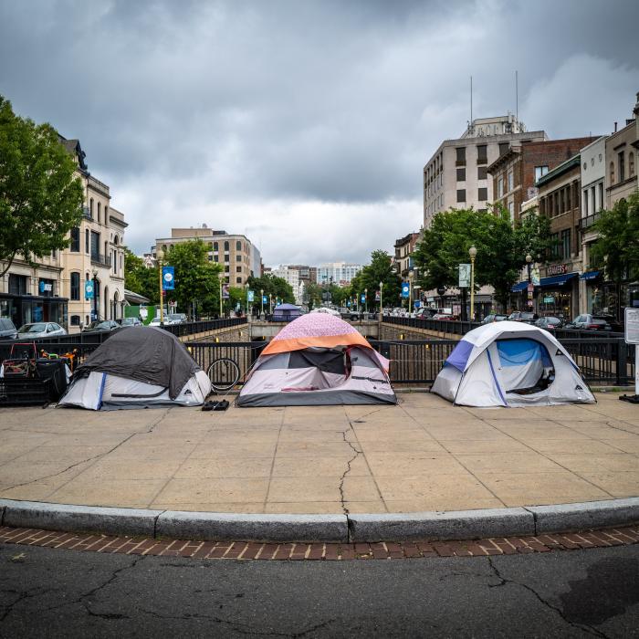 Trump cere evacuarea persoanelor fără adăpost din Washington DC și trimite agenți federali