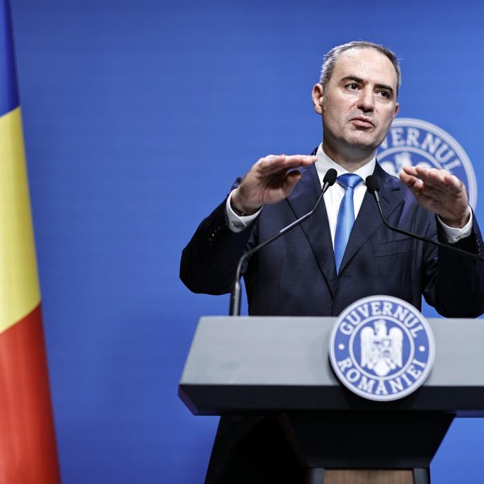 Fitch menține ratingul României, Nazare avertizează: „Pericolul nu a fost depășit”