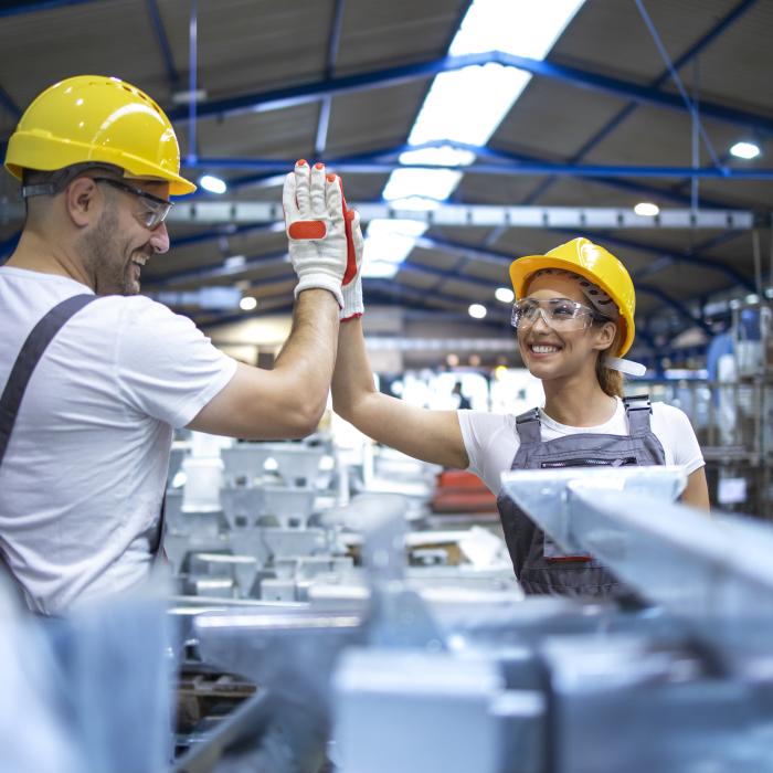 Modificări majore ale Codului Muncii: Noi drepturi privind programul de lucru, concediul de odihnă şi sporul de noapte